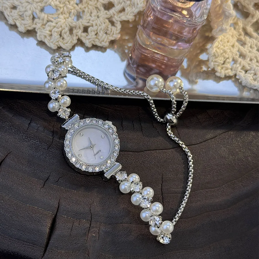 صف مزدوج لؤلؤة مرصعة بالألماس سحب حبل سوار المرأة ساعة كوارتز رومانسية SweetStyle موضة فاخرة ساعة اليد المتخصصة