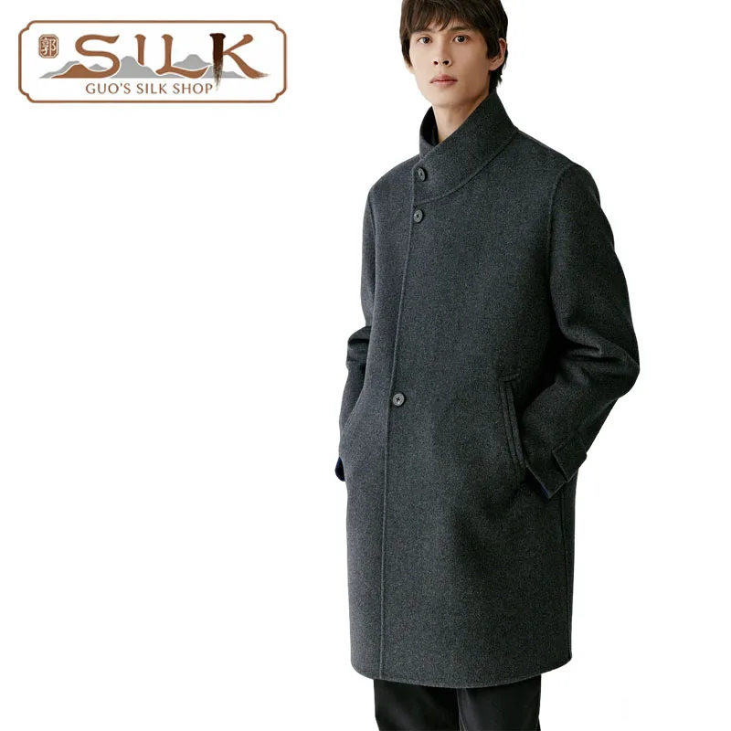 

Мужское двустороннее шерстяное пальто на осень-зиму: элегантный минималистичный дизайн с шерстяным воротником и планкой. пальто удобное и теплое.