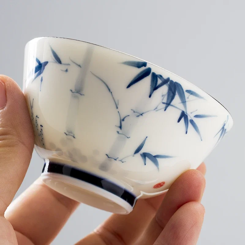 Kung Fu Tea Master Cup Hand-Painted Bamboo Underglaze Ceramic Traditional Chinese Porcelain Tea Ceremony Tea Lovers Gift 80ml