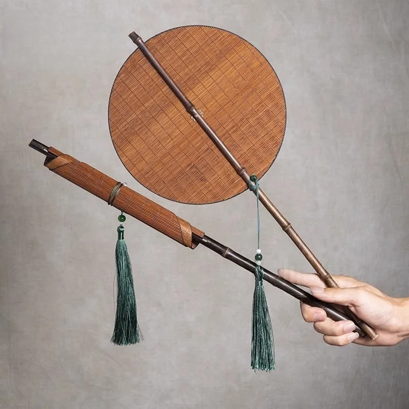 Image of Handgefertigter gewebter Bambusfächer, klassischer antiker runder Fächer, tragbarer Sommer-Handfächer, Damen-Tanzfächer, Requisite, Partygeschenke, Kunsthandwerk