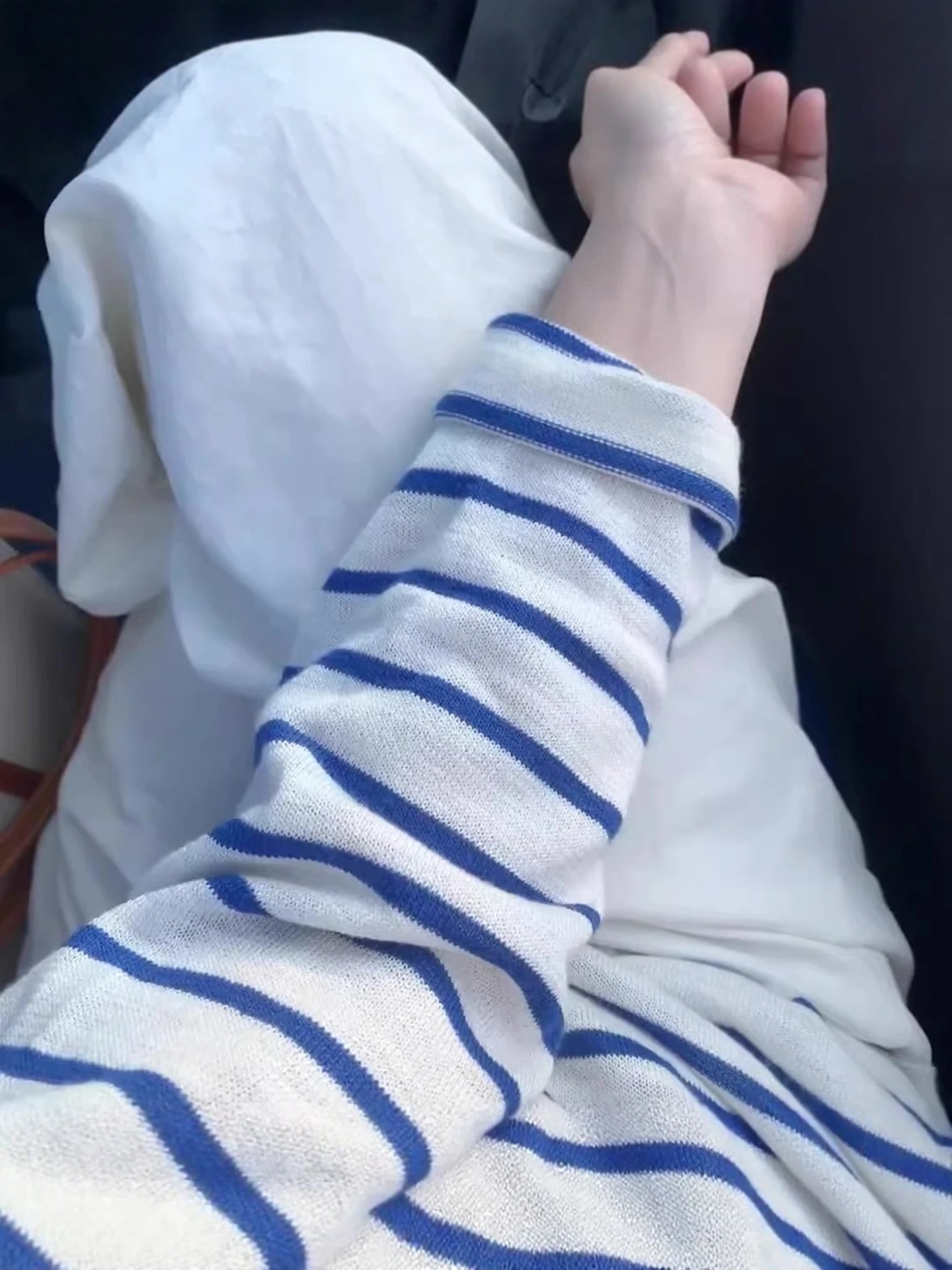 Azul listrado leve respirável camiseta feminina verão solto ar condicionado proteção solar longo sve topo coreano sle