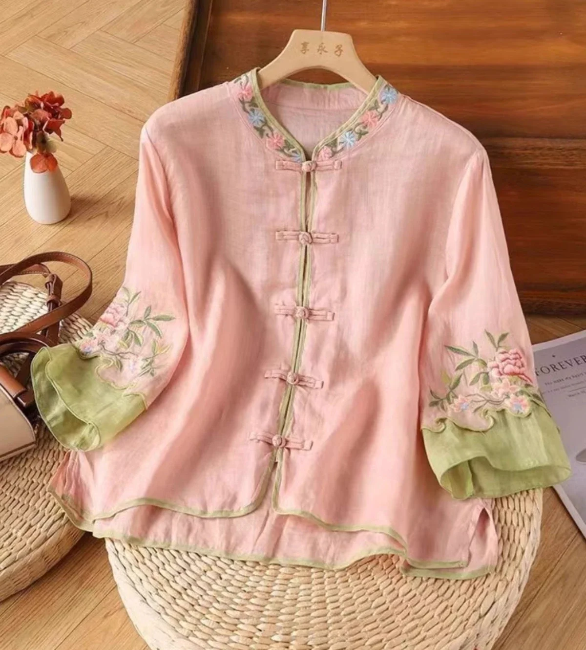 New Chinese Style Shirt Top Women Casual Blend Flax Hanfu Clothes Vintage Embroider Blouse Outerwear Summer Qipao Tops