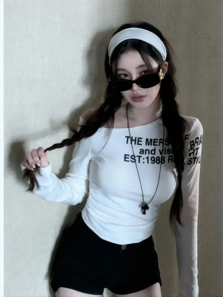 Y2k Txt Print One Shoulder T Shirts Women Off-shoulder Long Sleeve Top Women Brushed Fleece Body Basic Tees Spring Outwear