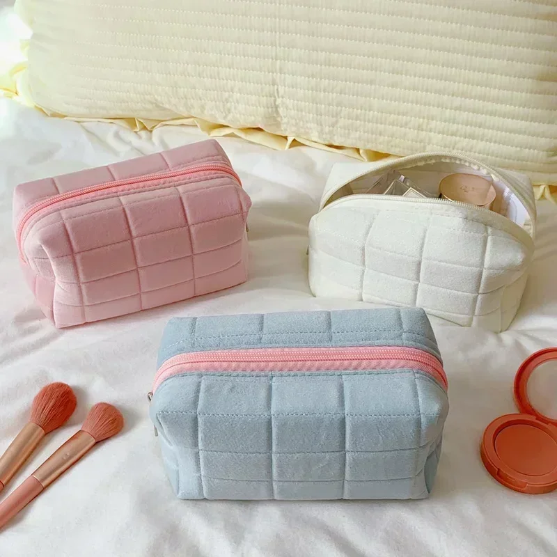 Solid Fur Cosmetic Storage Bag Large Women Zipper Makeup Organizer Handbag Stationery Pencil Case Travel Make Up Toiletry Punch