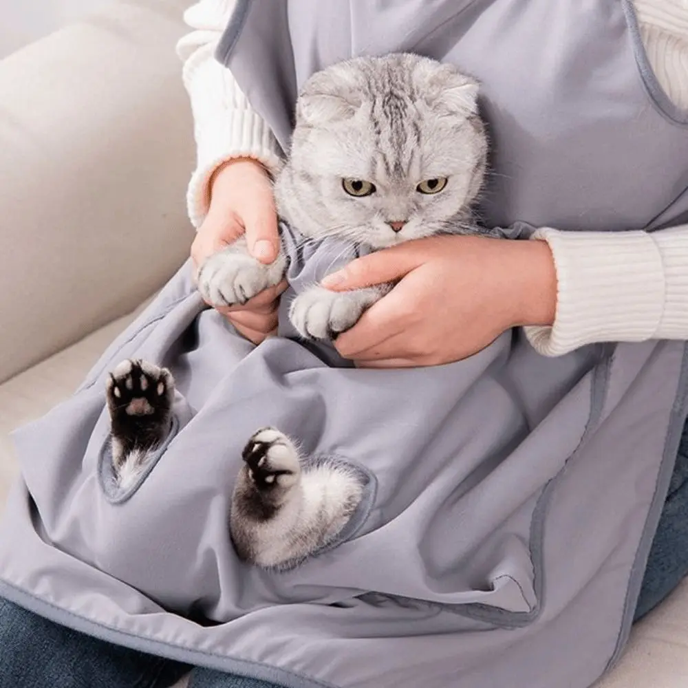 

Adjustable Pet Grooming Smock Elastic Pocket Waterproof Pet Carrier Apron Anti-Scratch Anti-Fur Cat Holding Apron