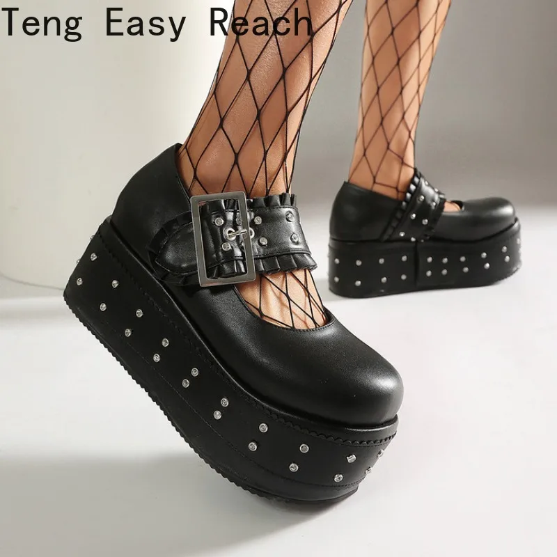 2026 Spring/Summer Collection Punk Stud Thick-Topped Metal Nails Design Women's Single Shoes Available in Sizes 34 - 50