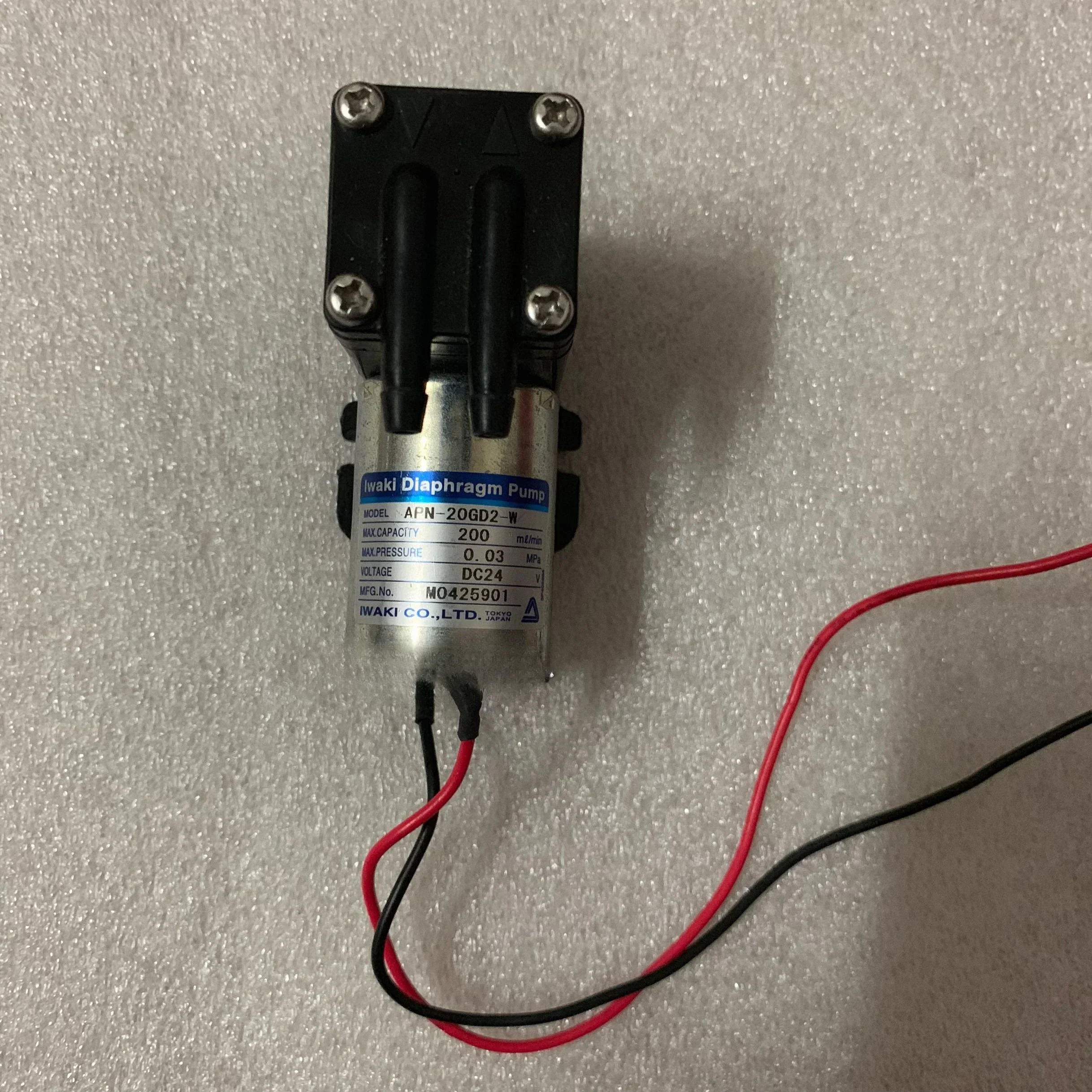 for-disassembly-machine-japan-iwaki-vacuum-pump-water-pump-chemical-diaphragm-pump-for-dc24v-apn-20gd2-30gd2-apn-60gd2-w