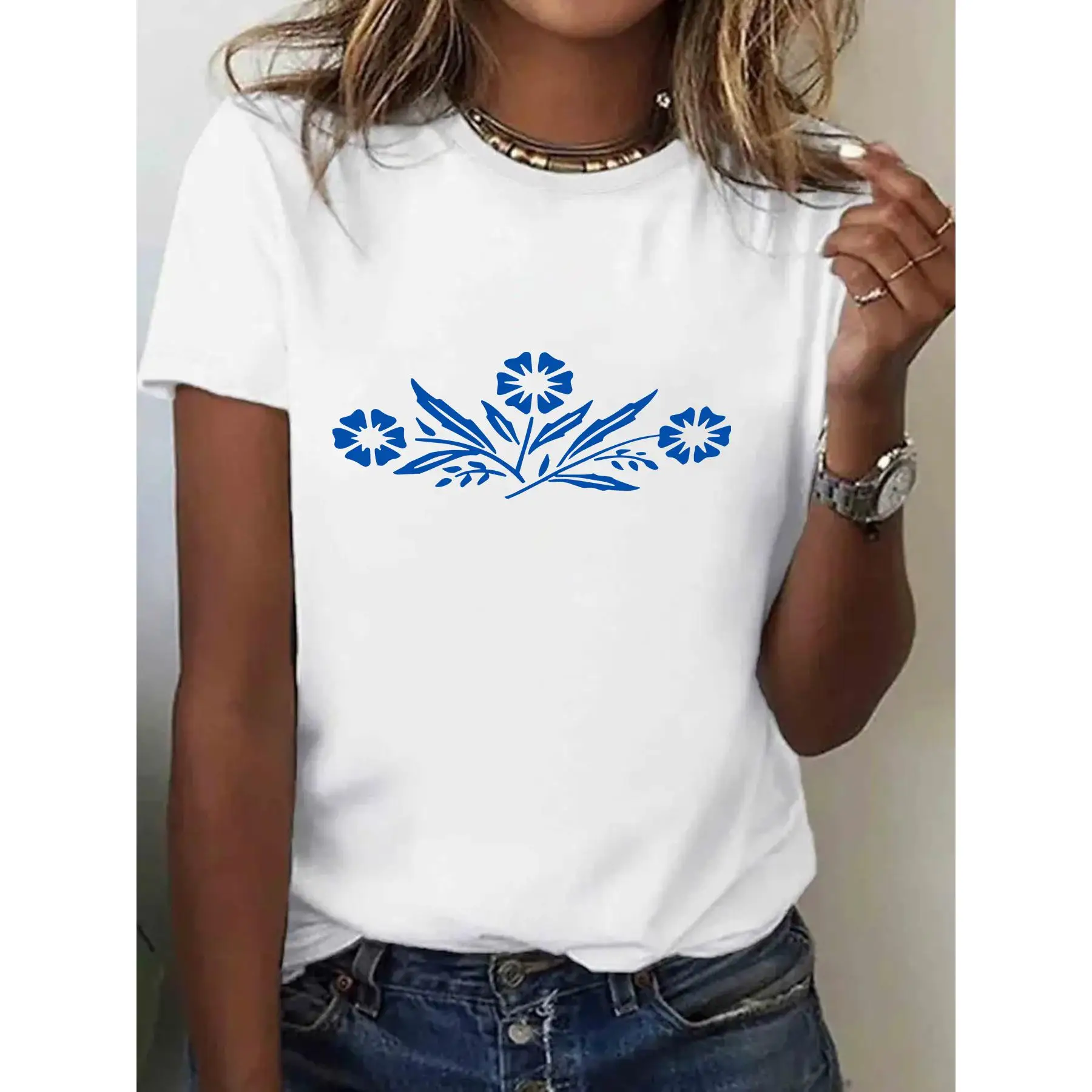 

Women's 100% Cotton Floral Print T-Shirt - Breathable Round Neck Short Sleeve Casual Top, All-Season Comfort, Machine Washable
