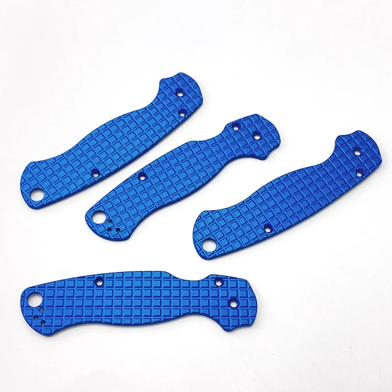 3 Colors Grid Patte…