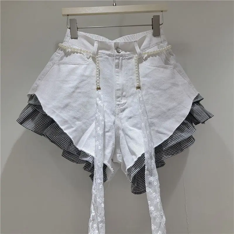 2026 Summer New Candy-colored Denim Plaid Patchwork Shorts High Waist Design Denim Shorts with Chain Belt