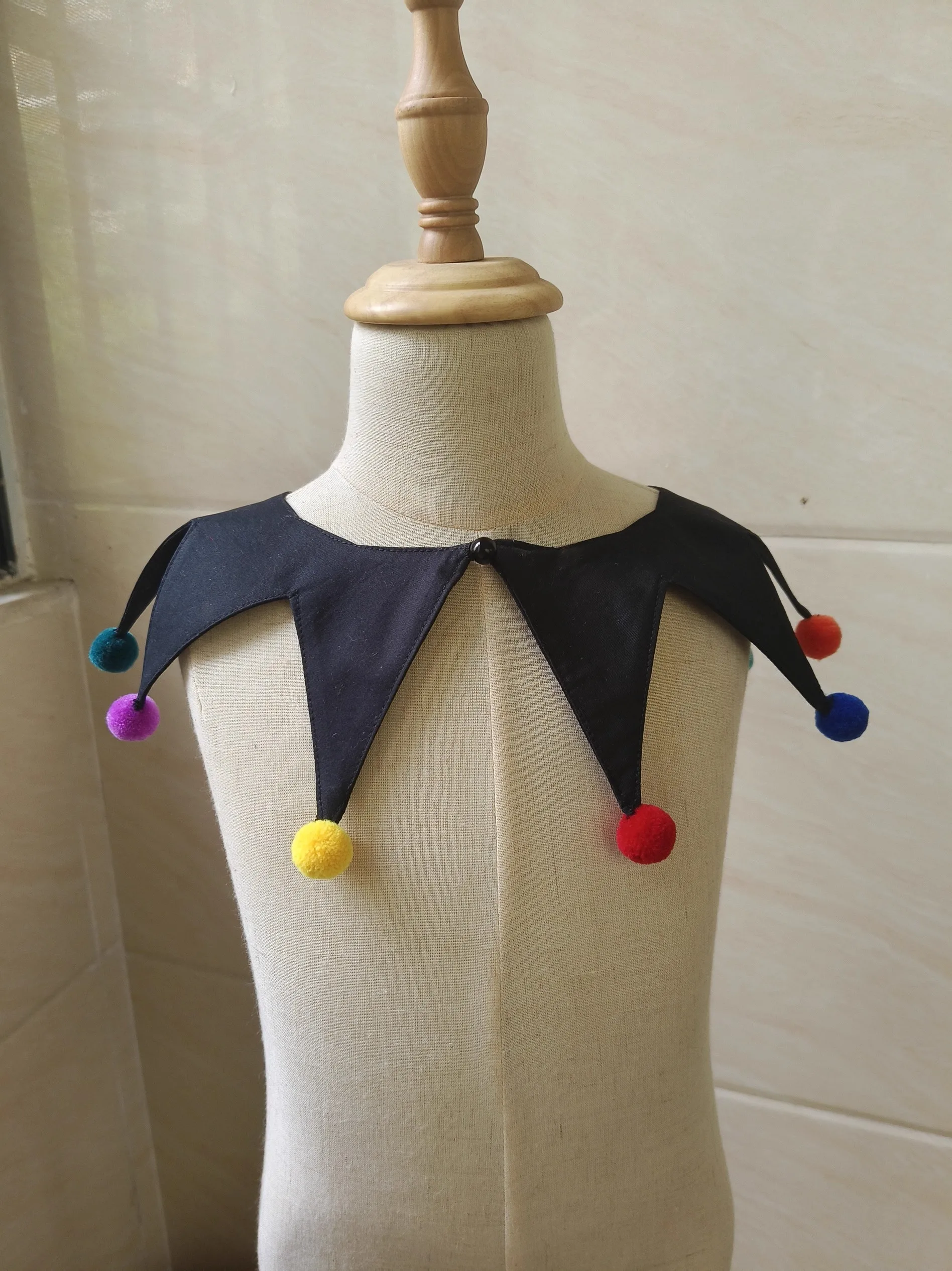 original designed colorful clown collar Halloween performance characteristic collar fairy tale circus big hairball fake collars
