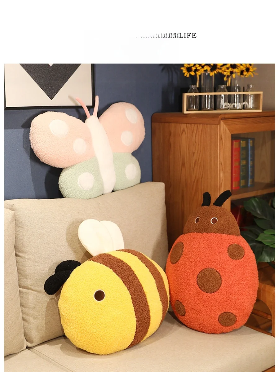 

Креативная мультяшная подушка-пчела, милая женская подушка для тела, декор для дома, материал: плюш, наполнитель: ПП-хлопок, подушка нестандартной формы