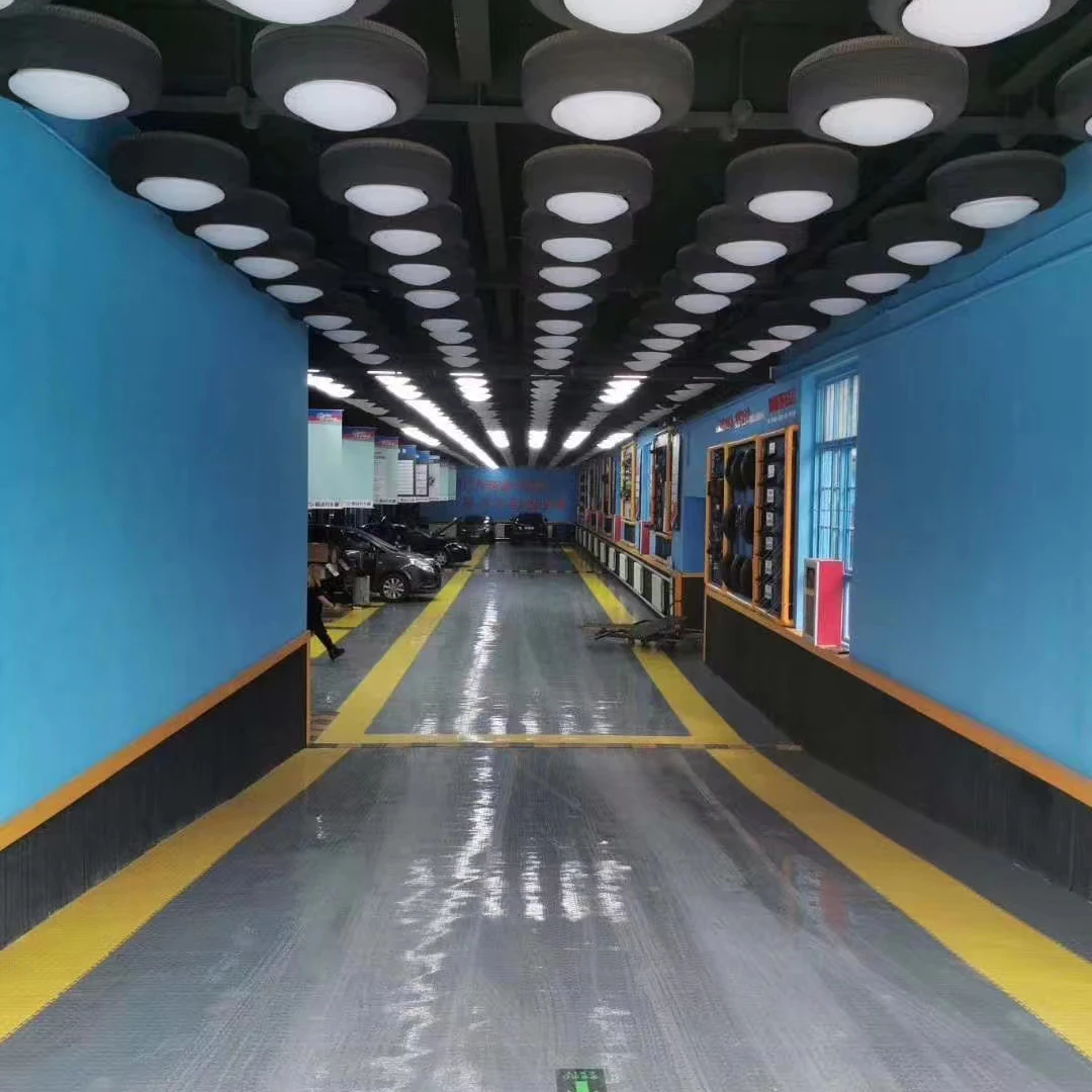 Car Detailing Solution PVC Car Wash Floor Interlocking Plastic Floor Tiles Vented Modular Garage Flooring Tiles for Workshop