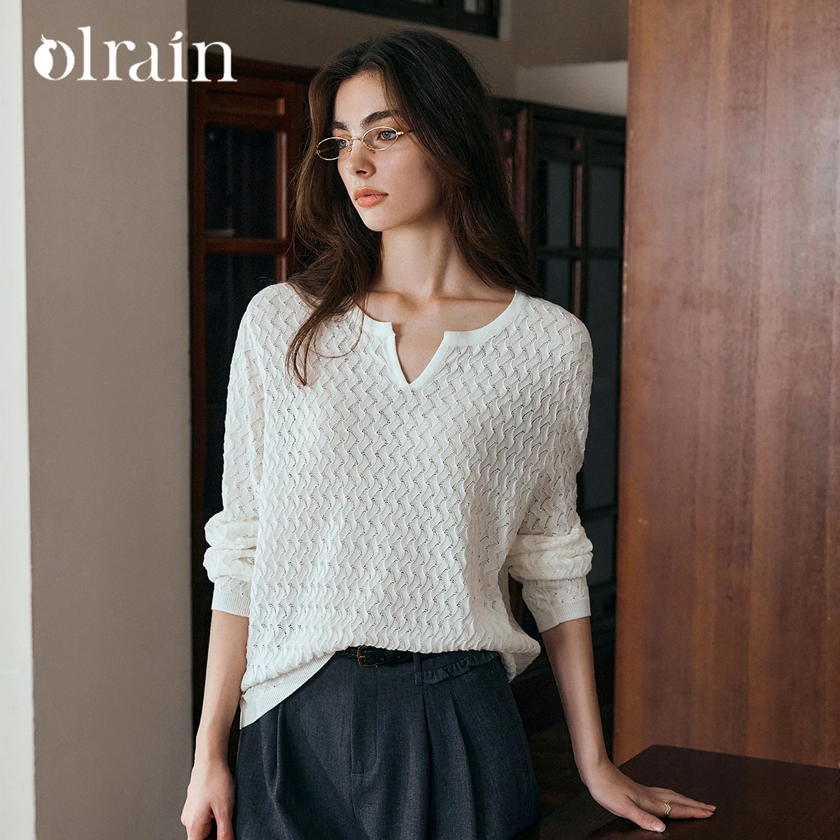 

OLrain Holiday Style Hollow Loose Knitted Sweater Women's Autumn 2025 New Simple Loose Top M57QZ000120
