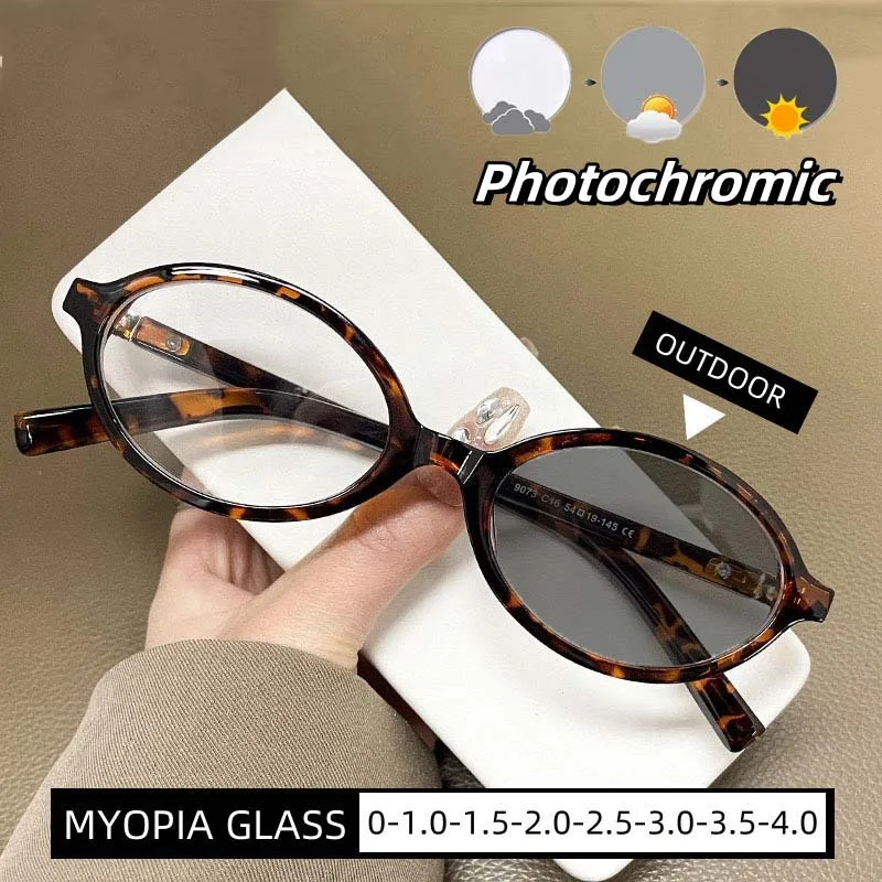 

Small Photochromic Near Sight Eyewear Ultra Light High Definition Myopia Glasses Round Frame Anti Blue Light Eyeglasses Goggle