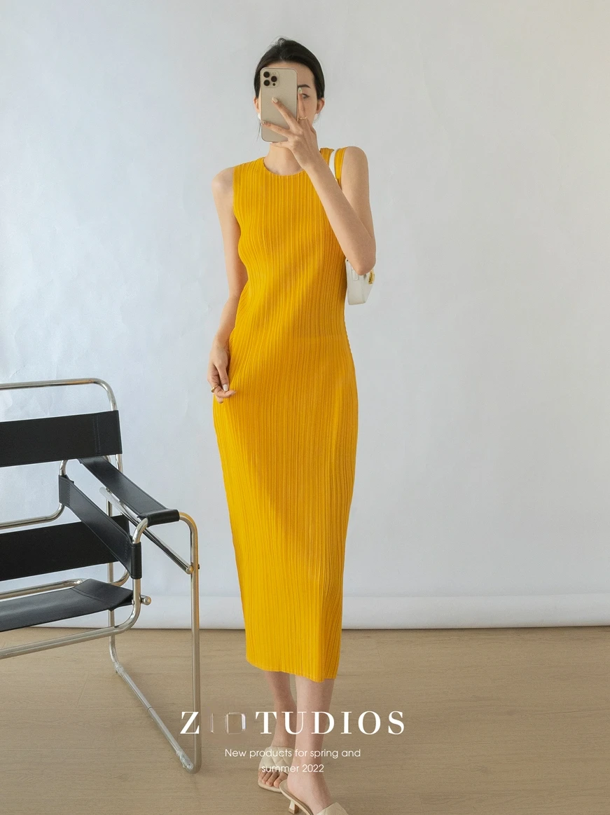 Miyake Pleated Classic Long Dress 2023 Summer New Solid Color High Grade Temperament Tank Top Dress Sleeveless Dress