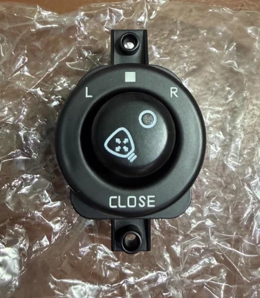 

Left Right RMirror Adjust Switch Button For Maserati Quattroporte GT GTC Assembly Genuine