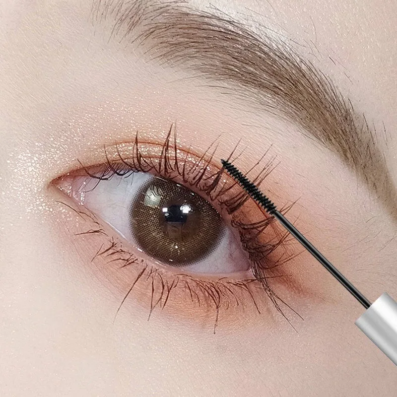 【ナチュラルまつげスタイリングプライマー】カール型のウォータープルーフ、濃密でにじみにくいマスカラ