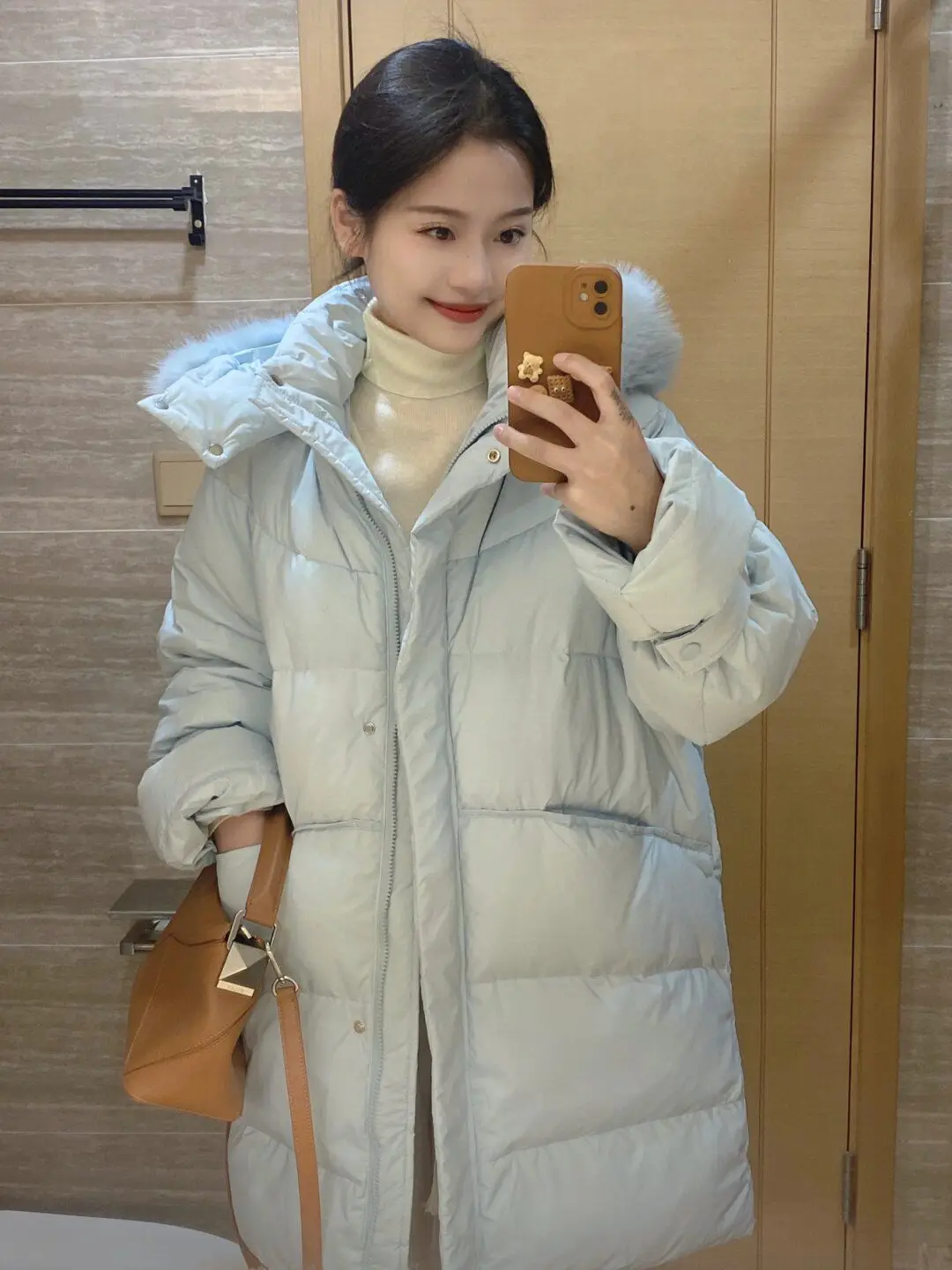 

Теплый хлопковый воротник Thiened с синим меховым воротником, женское зимнее высококачественное пальто средней длины с хлопковой подкладкой в Корейском стиле