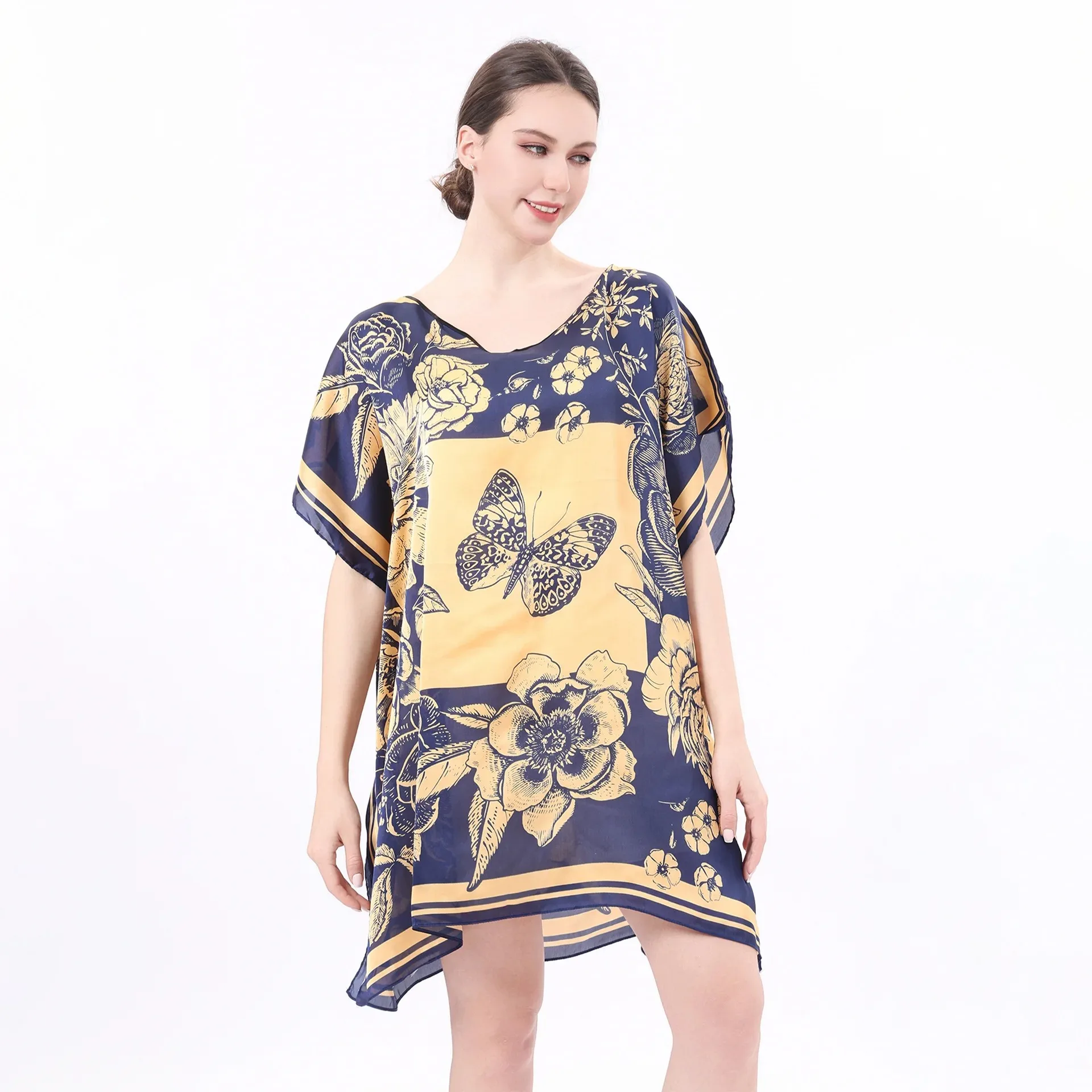 

Summer Women's Poncho Outdoor Photography Cape Fashion Pullover Travel Sunscreen Shawl Gift Cloak New Style