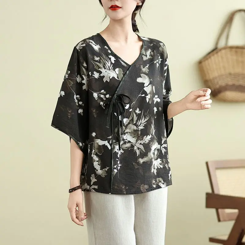 الشيفون النمط الصيني الجديد الياقة المائلة المائية طباعة قميص الصيف خمر فضفاض