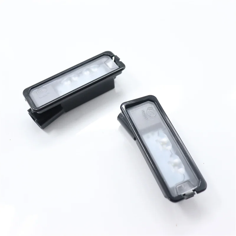 2Pcs LED License Plate Light 12V Lamp 35D943021A 1K8943021C For Golf 4 MK4 golf 5 6 7 MK7 Passat b6 B7 EOS Polo 6R 9N Beetle