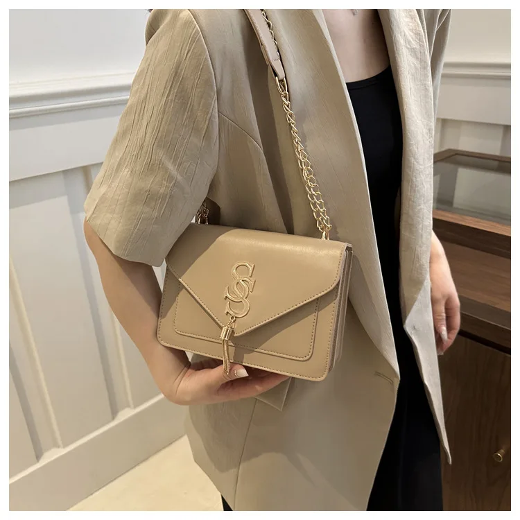 우아한 라이트 토트백 2025 신상 여성용, 부드러운 프린지 숄더백, 모든 경우에 적합한 다용도 스퀘어 크로스백