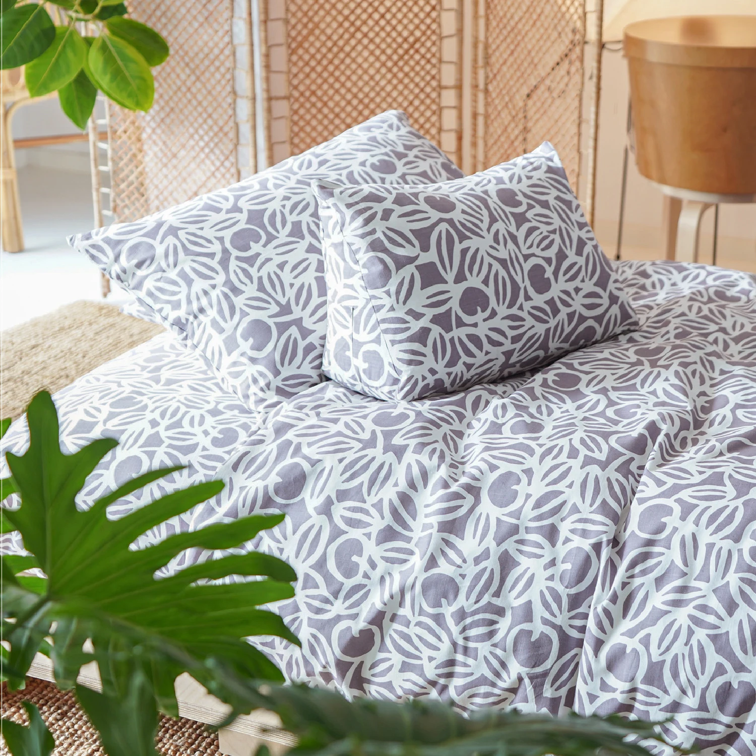 

100% Slub Cotton Bed Sheet Set Natural Cotton 4-Piece Bedding Set with Sheet & Pillowcases, Breathable and and Wrinkle-Resistant