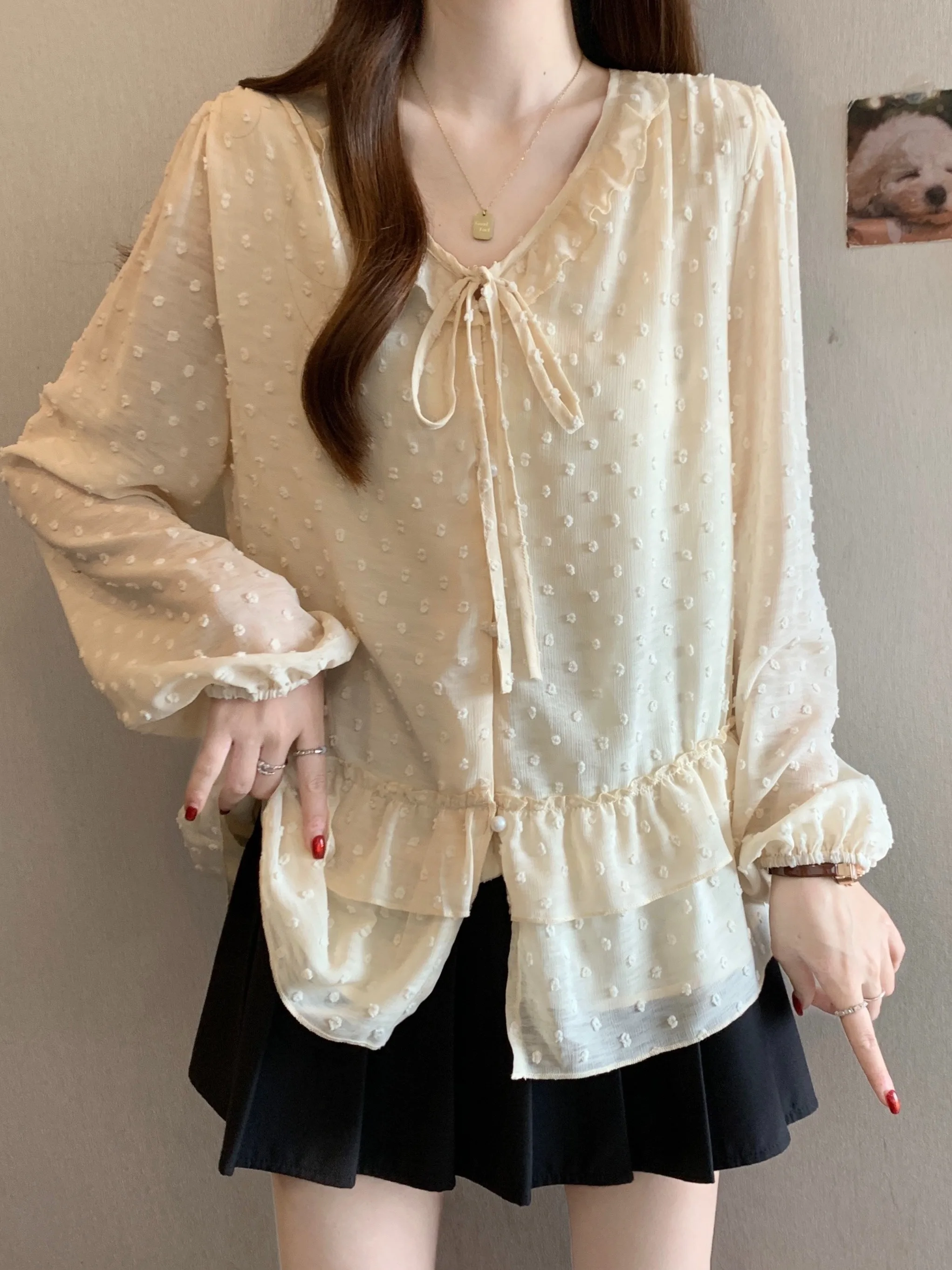 

Женская рубашка больших размеров с длинным рукавом и поясом, новая весенняя модель, с завышенной талией, в корейском стиле, для повседневной носки, с волнообразным узором в горошек, элегантный топ