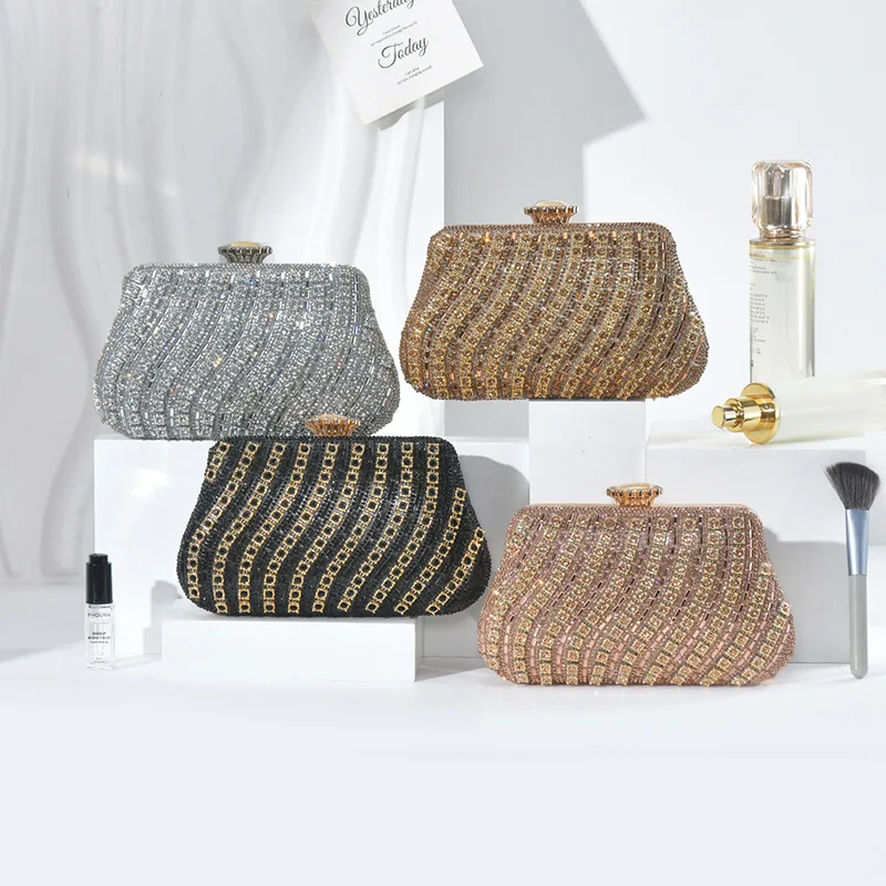 

Hot Concave Waisted Clutch with square Cut Diamonds Flower Shaped Buckle a must for EU US Gatherings