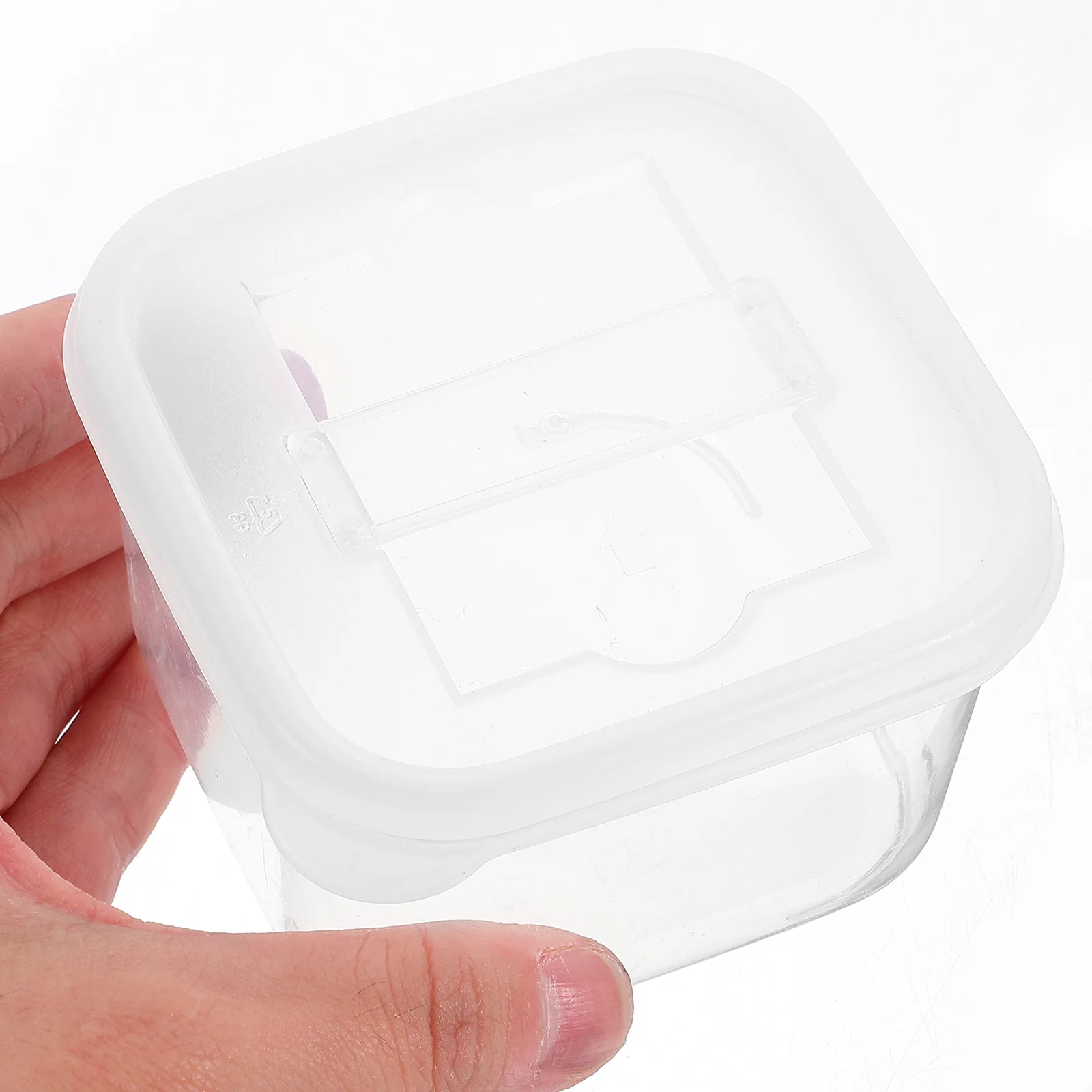 

4Pcs Condiment Containers 250ml Durable Plastic Lab Sample Box Clear Case with Label Holder Mini Containers Kitchen Storage Box