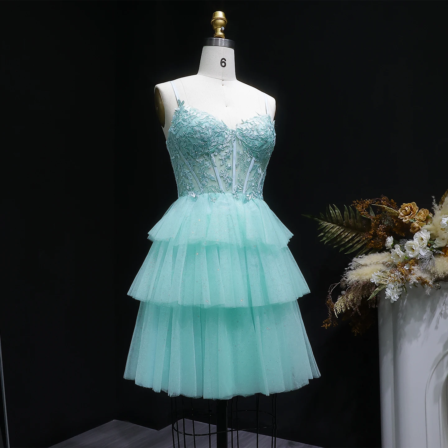 Sharon Said Mintgrünes Homecoming-Kleid mit Spaghettiträgern, Perlenbesetztes, gestuftes Tüllkleid, Dubai Cocktail-Abschlussball-Partykleid RM141 Maßanfertigung – Detail 6