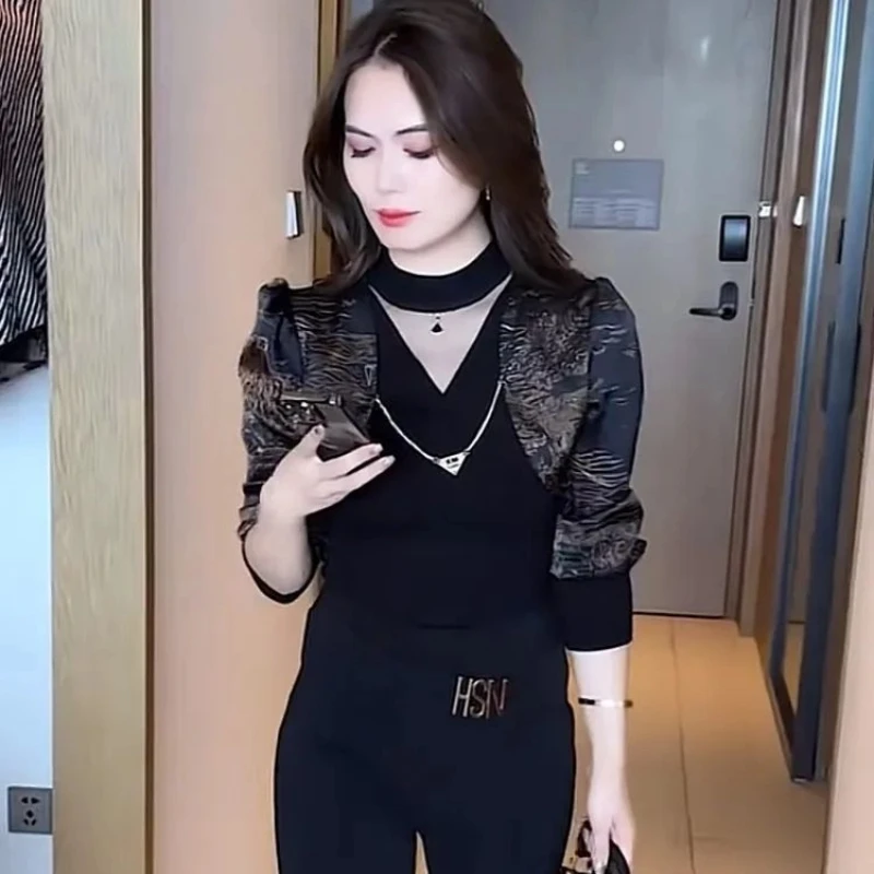 

Контрастные лоскутные модные топы с длинными рукавами, футболки, весенне-осенние новые тонкие элегантные универсальные футболки, офисная винтажная женская одежда