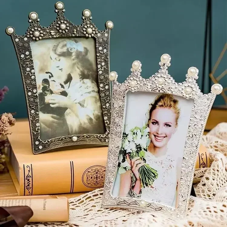A Pearl Crown with Diamonds 6 