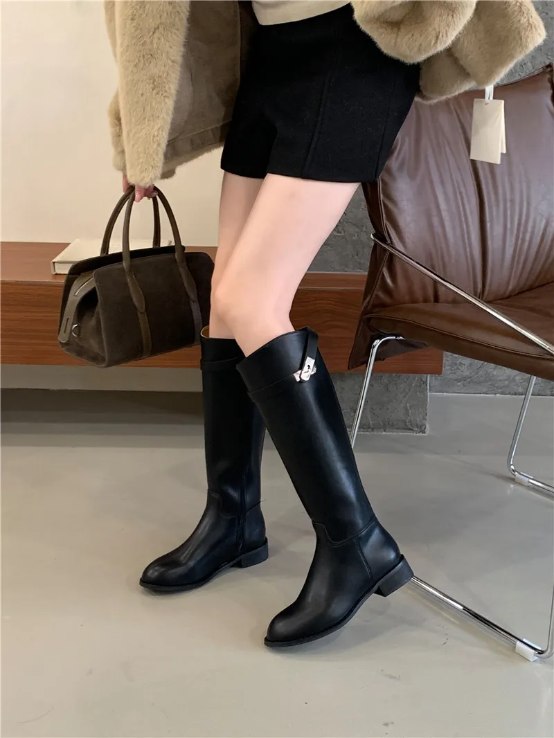 Metal Buckle Knight Boots High Tube Autumn Winter New Style Women's Fashion Boots Vacation Women's Boots Thick Heel Side Zipper