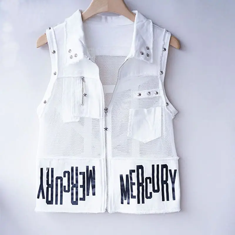 

Женское короткое джинсовое пальто без рукавов, однобортное черно-белое джинсовое пальто с заклепками и полым принтом, жилет без рукавов, женская куртка