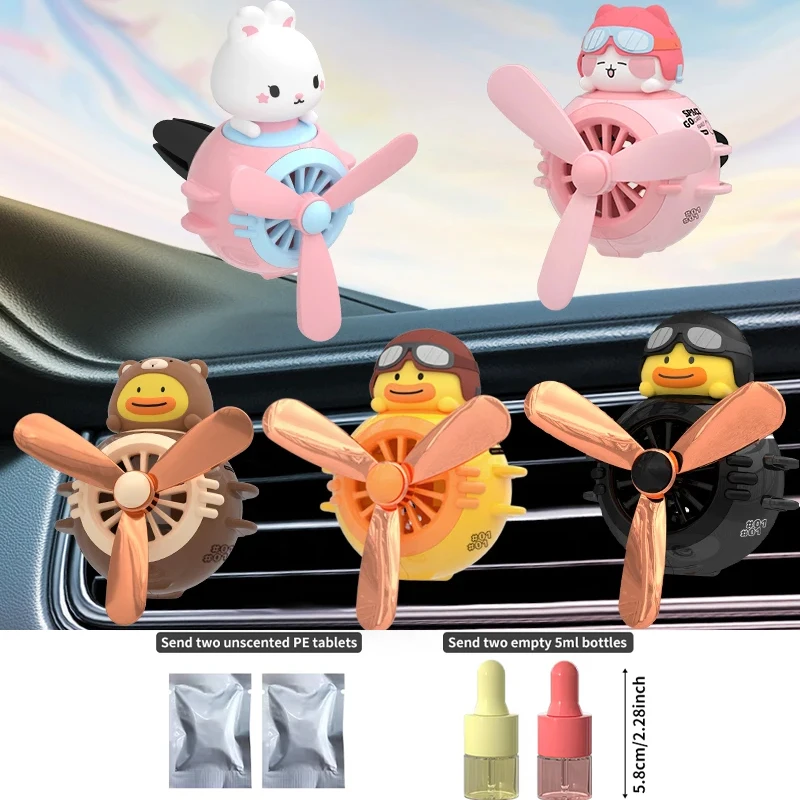 1PC new car magnetic outlet aromatherapy cartoon outlet clip aromatherapy creative car gift (two tasteless PE pieces and two 5ml
