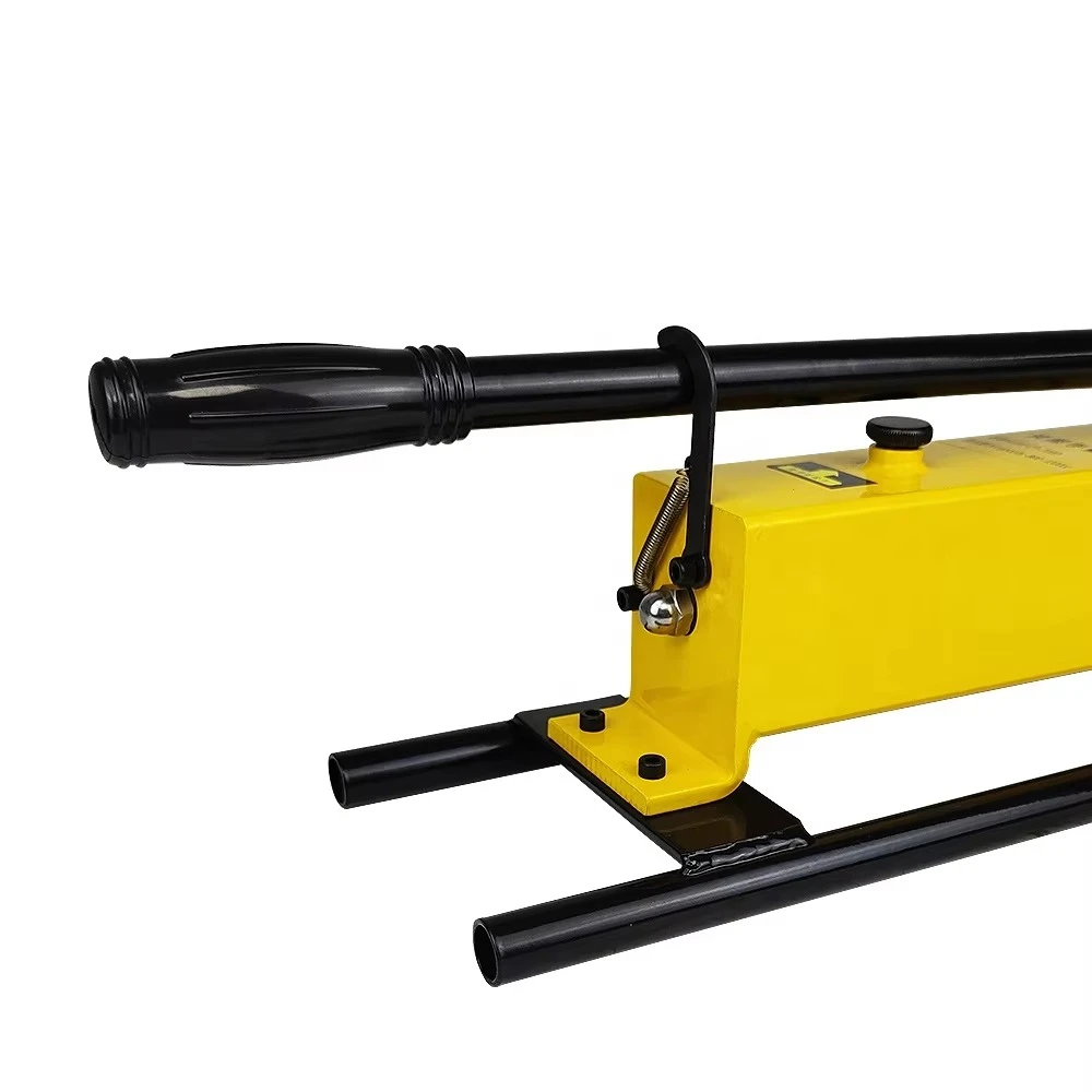 CP-700F Hand Operated Hydraulic Pump 700bar Single Sta Piston Pump High Low Pressure Machining Oils OEM Customization Supported