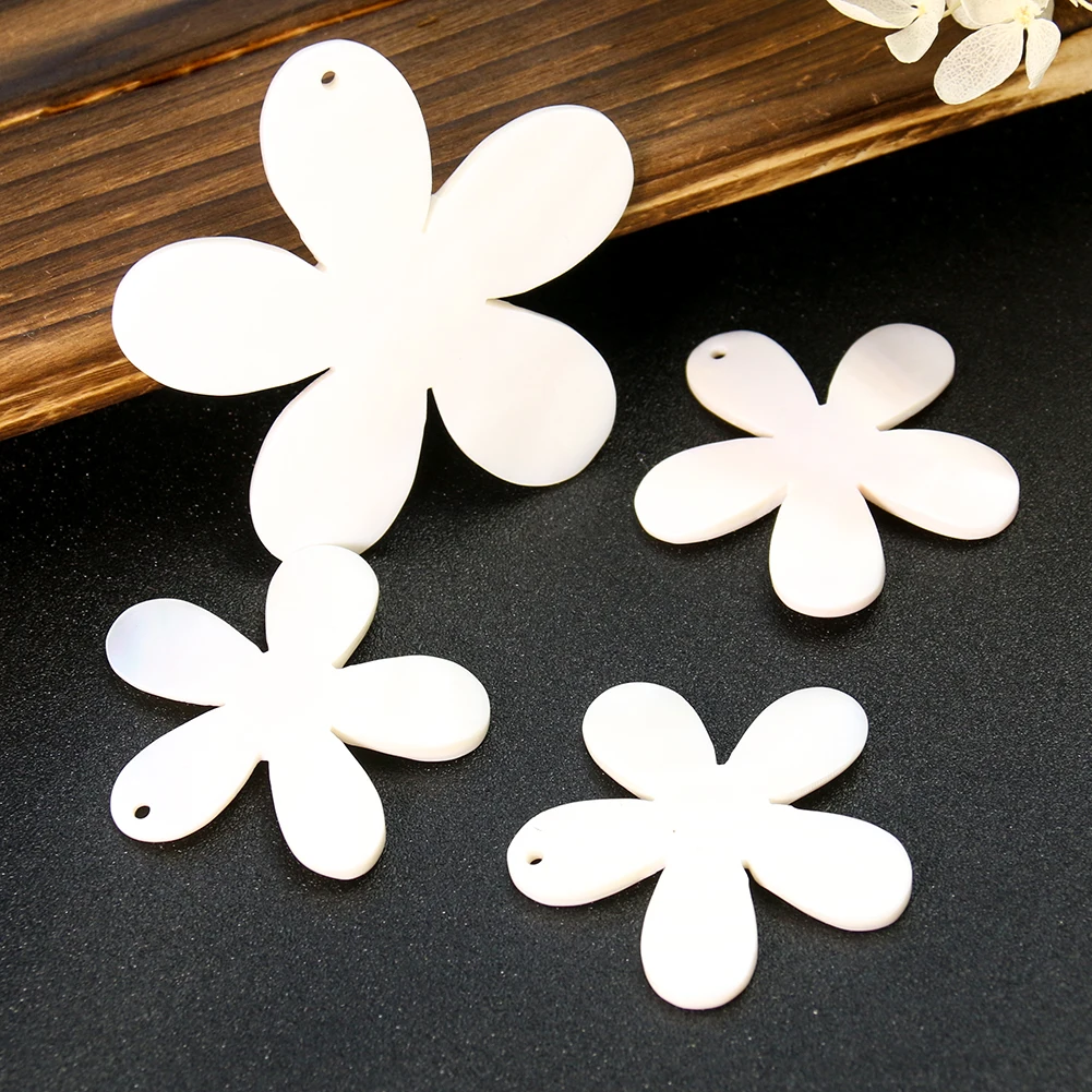 1PC Natural White Flower Shell Pendant Handmade Mother of Pearl Shell for DIY Jewlery Charms Making Necklace Earring Accessories