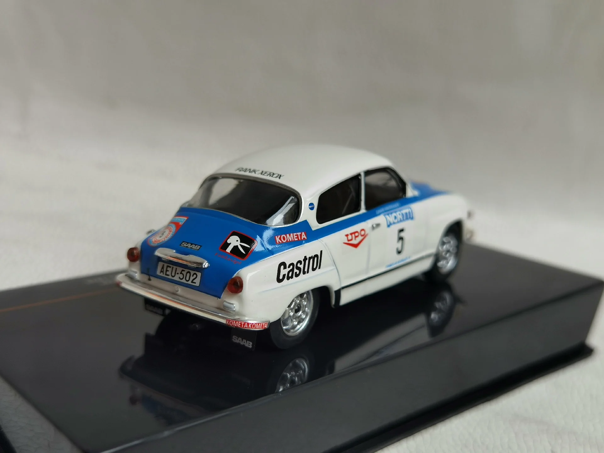 Druckguss IXO im Maßstab 1:43 SAAB yash # 5 1976 Saab Racing Legierung Automodell Sammlerspielzeug Geschenk Souvenir Display Ornament