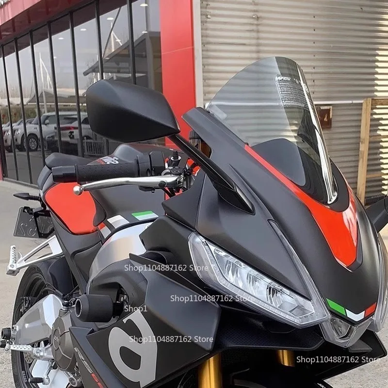 إصدار مسار الزجاج الأمامي للسباق من أبريليا RS660، منحرف الرياح الأمامي المرتفع باللون الأسود، تعديل هدية الزجاج الشفاف