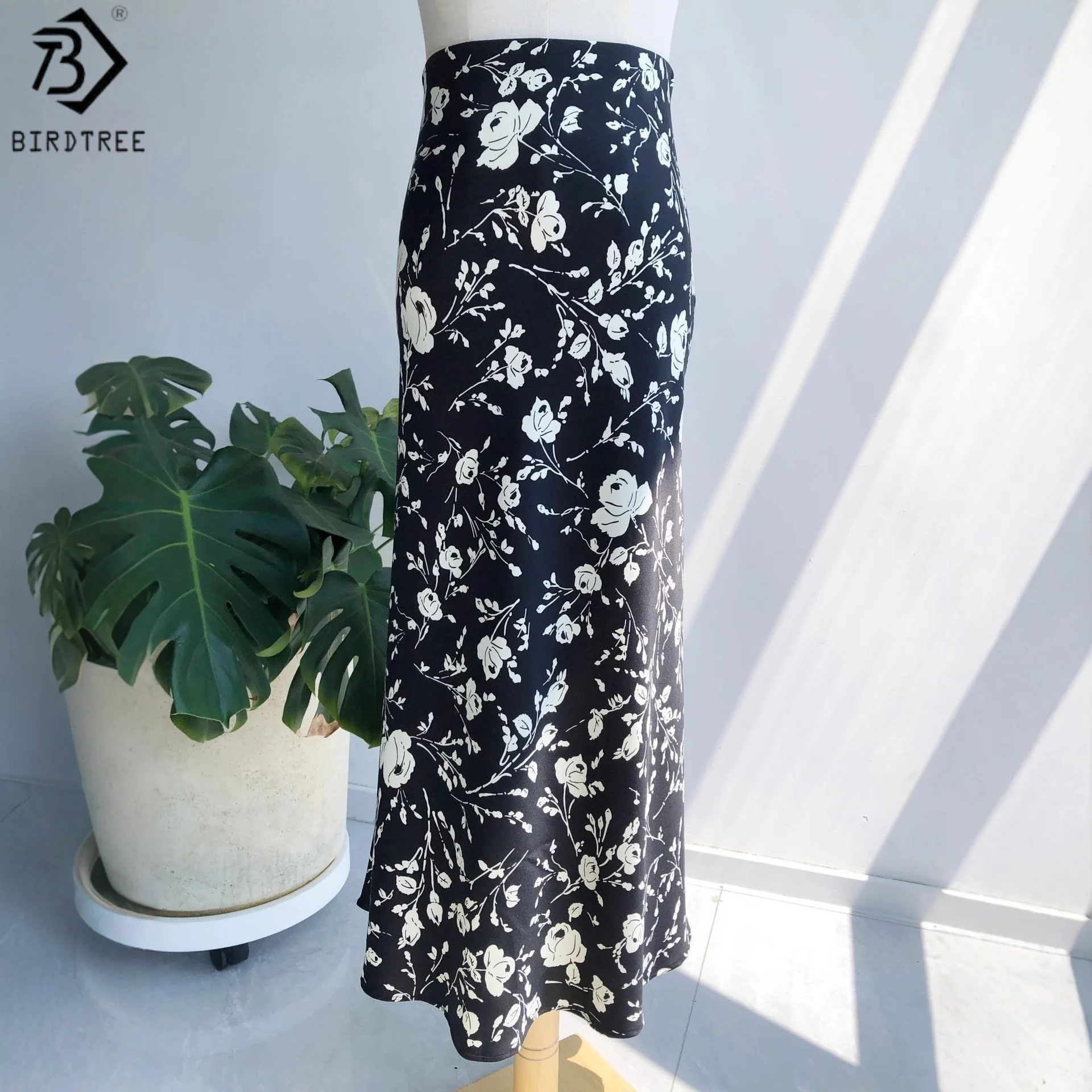 

BirdTree 20MM 100% Mulberry Silk Flower Print Skirt,Woman Sand Wash Plain Satin Elastic Waist Bias-cut Skirt,2025 New D57012JF