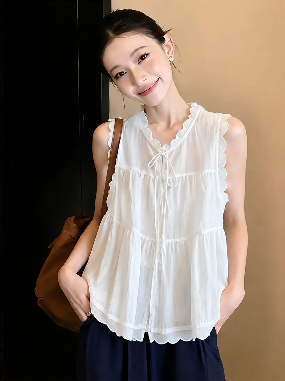

Korean Sweet Wave Embroidery Sleeveless Shirt Women Summer Design Sense Belt Doll Beautiful Baby Girl Top Trendy