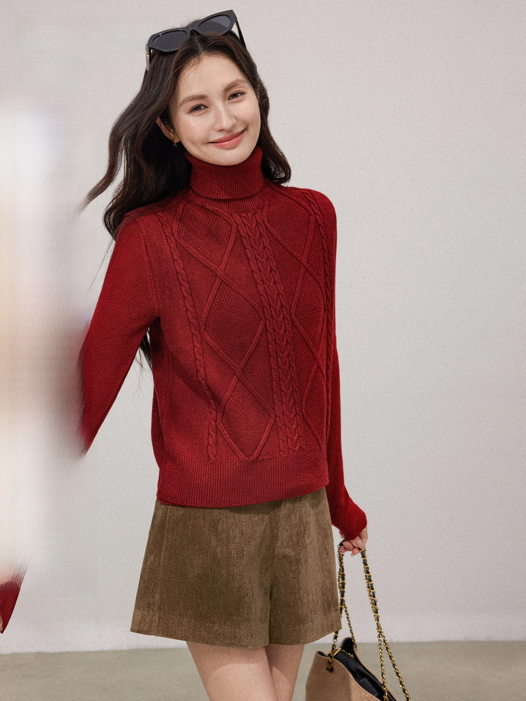 

Красный вязаный жилет с высоким воротником для женщин, осенне-зимний, новогодний, для многослойных образов, базовый, комплект из двух предметов, повседневный, стандартный крой