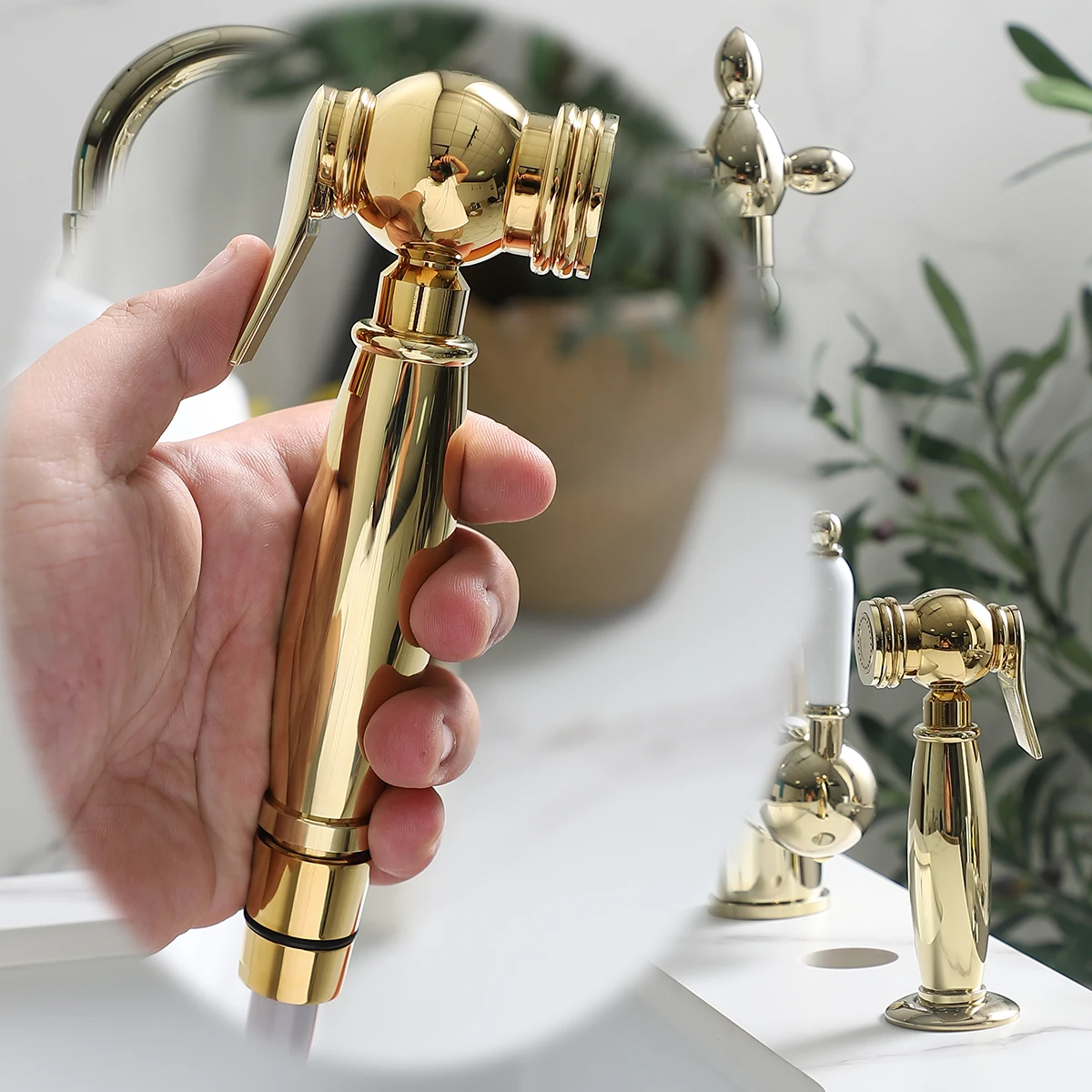 

Beautiful view kitchen countertop spray gun bathroom toilet significant other spray gun with high anti-explosion hose