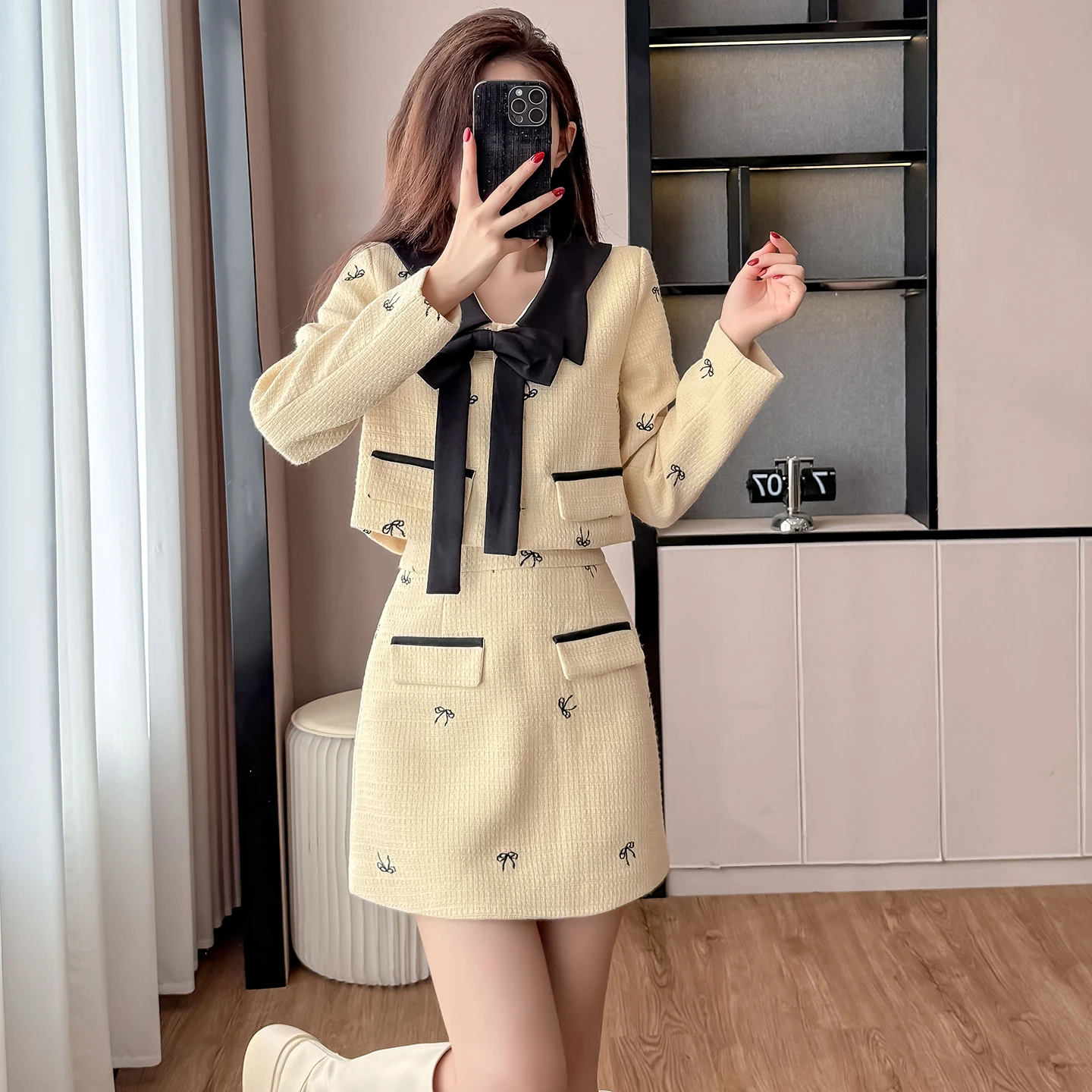 2025 Autumn Winter French Temperament Two-Piece Set Celebrity Fragrant Style Coat + Skirts Suits Women