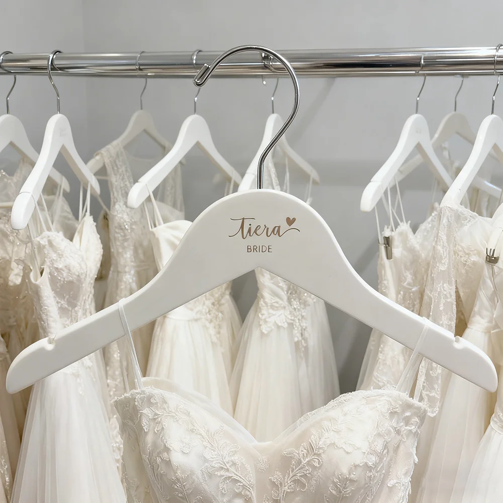 

Personalized 1Pcs Bride/Bridesmaid/Maid of Honor Hangers Wedding Supplies Bride Hanger Bachelorette Party Souvenir Bridal Shower