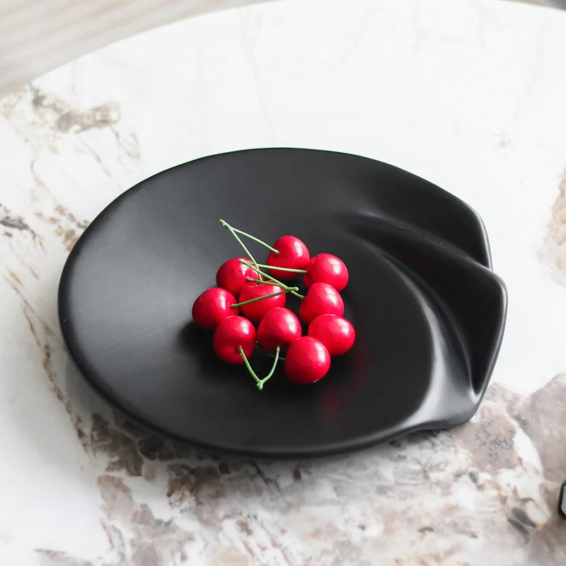 

Creative Fruit Plate Kitchen Resin Artistic Fruits Bowl Hotel Restaurant Living Room Snack Plates Luxury Table Decorations