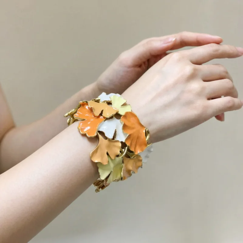 New Fashion Wide Face Ginkgo Leaf Flower Bangles Women Stainless Steel Exaggerate Open Adjustable Cuff Bangle Jewelry Gifts