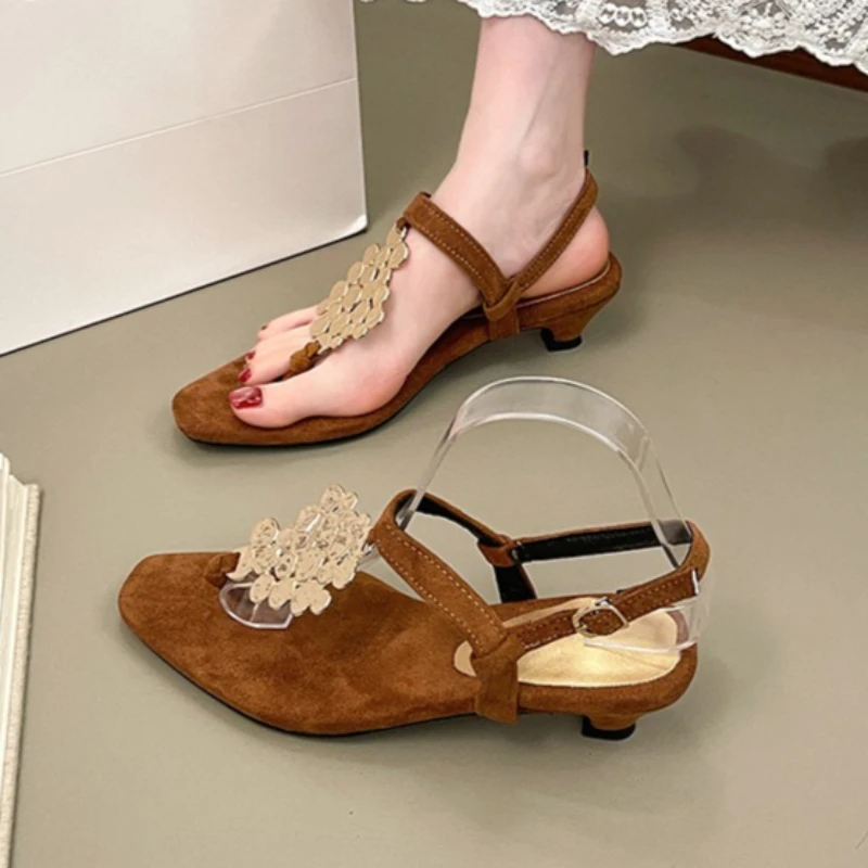 

Women's Square Clip-toe Metal Buckle Embellishment Ankle Buckle Strap Vintage Sandals Summer New Women Fashion Elegant Sandals